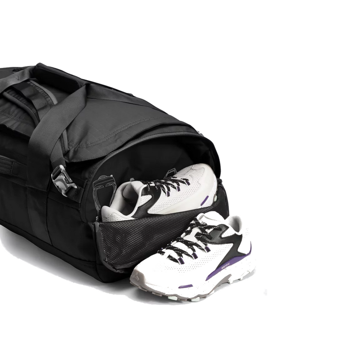 THE NORTH FACE® BASE CAMP VOYAGER DUFFEL 42L TNF BLACK/TNF WHITE