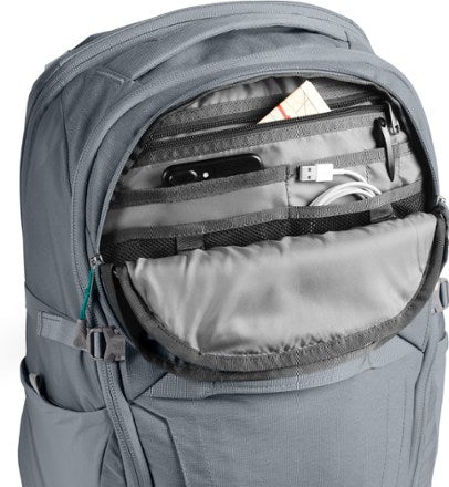 THE NORTH FACE® TNF ROUTER MID GREY DARK HEATHER-GREEN — G MILITARY