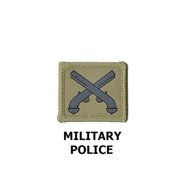 MILITARY POLICE COLLAR Army No.4 Badge