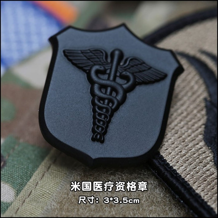 US Medic pin Badge Matt Black