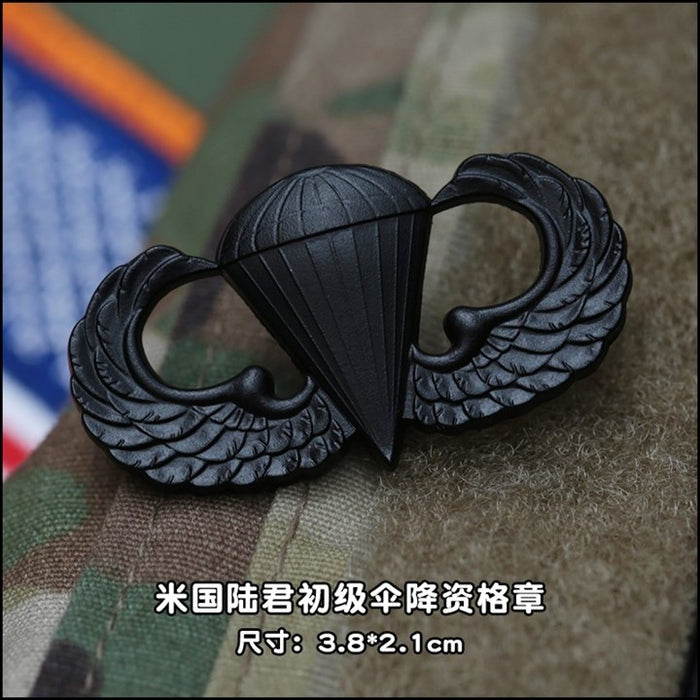 US Basic Airborne Wing Pin Badge Matt Black